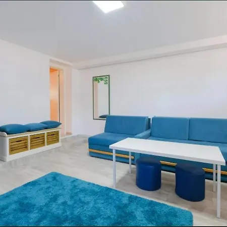 Fontana Apartment *